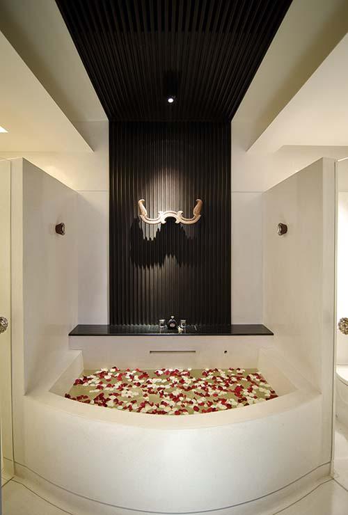 Resort Img